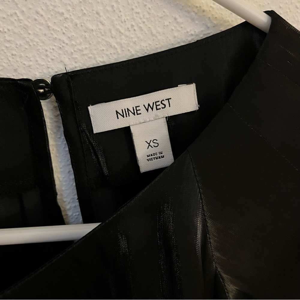 Nine West dark grey blouse